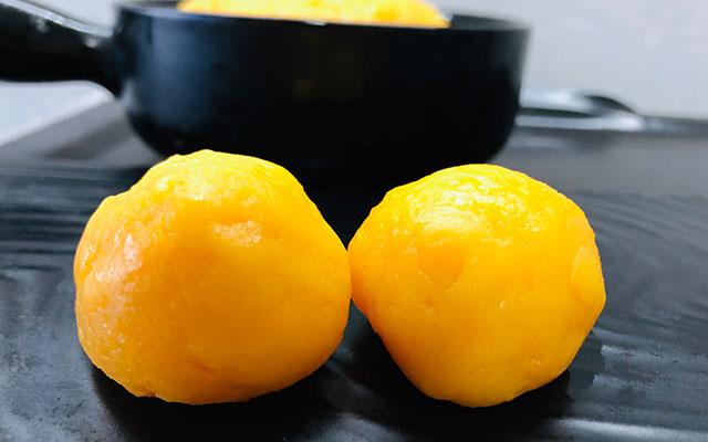 奶黄包的馅怎么做，最正宗的奶黄馅做法（人气家常下饭菜奶黄南瓜包）