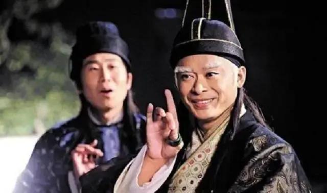 阉人 随地小便，历史上的太监有多残忍（原来古代的太监可以这样小便）