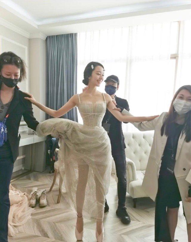 吉娜•愛麗絲顏值太高！精緻穿搭顯混血五官，難怪被郎朗寵成公主 娛樂八卦吃瓜 第8张