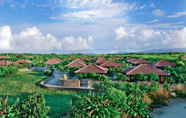 感受日本最蔚蓝的大海，日本冲绳一天旅游攻略