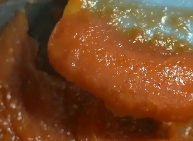 自制山楂糕最简单方法窍门，山楂糕最好吃的家庭做法