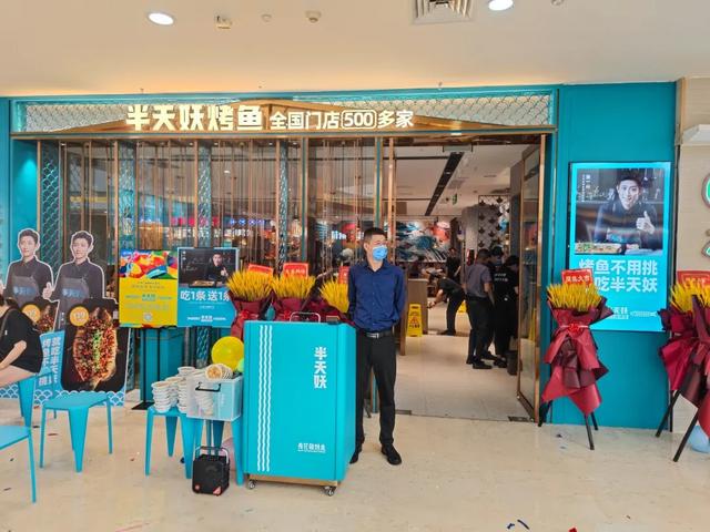 武汉菱角湖万达广场，万达广场菱角湖什么地方