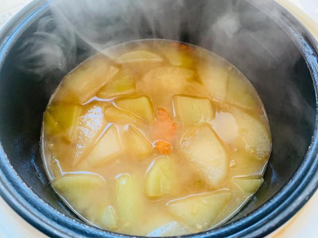 青萝卜的家常做法简单，青萝卜这样做最好吃