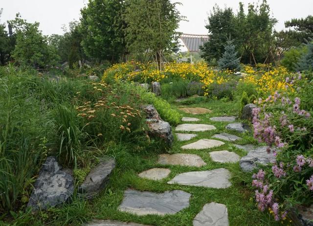 北京必玩景点排名，北京必玩的十个景点排名榜单（北京最值得去的12个景区）