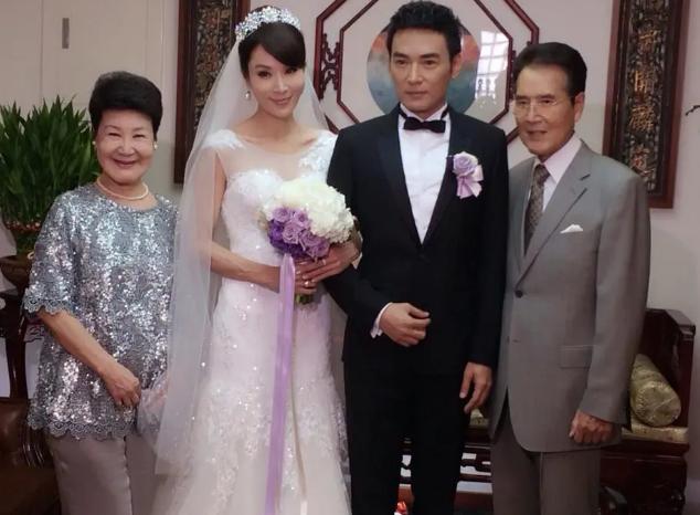 焦恩俊两次婚姻，著名演员焦恩俊：演艺之路坎坷
