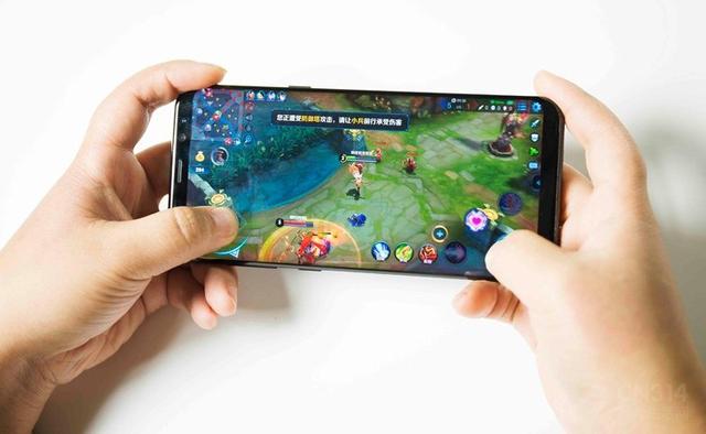 2022年骁龙835处理器怎么样，一代神U骁龙835能否再战