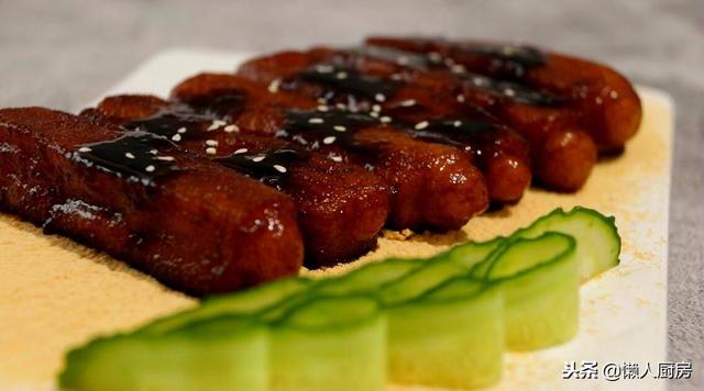 传统老红糖年糕的做法，小时候最爱吃的红糖年糕条