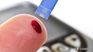 小腿皮肤发黑图片，脚小腿皮肤变黑是什么原因