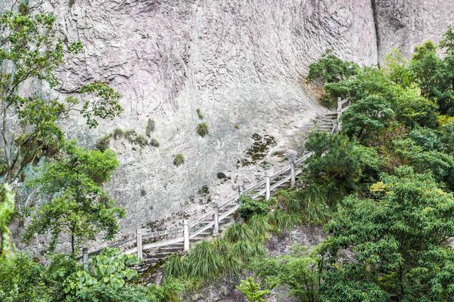 雁荡山哪个景点最好玩，雁荡山最好的景点在哪里呢（都有客堂间有独特迎客之道）