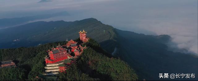 竹海生态旅游景区介绍，到绿水青山的蜀南竹海“走一遭”吧