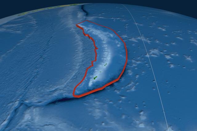 海沟是怎么形成的，地球上的海沟是怎么形成的（马里亚纳海沟疯狂吸水）