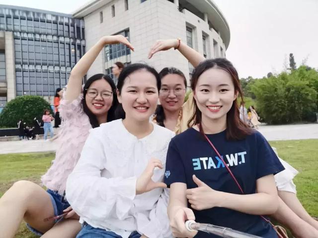 南京审计大学的感受，南京审计大学的书院制混合宿舍里有着学霸姐妹的独家记忆