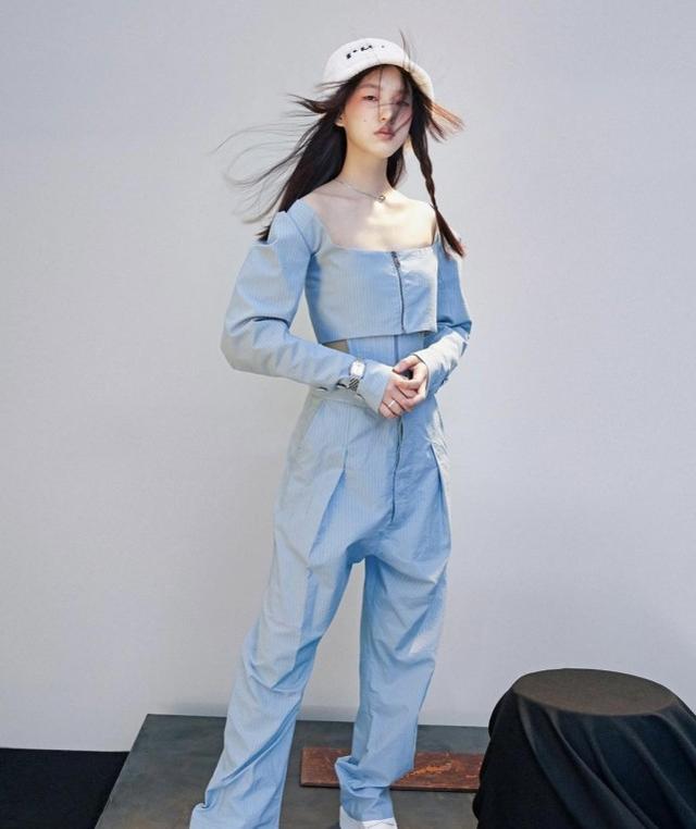 小S女兒又拍時尚雜志，長了張超模臉成雜志常客，資源比明星還好 娛樂八卦吃瓜 第3张