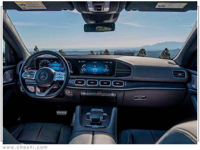 奔驰gls两款车型售价上调，奔驰全新GLS上市103.8万起售