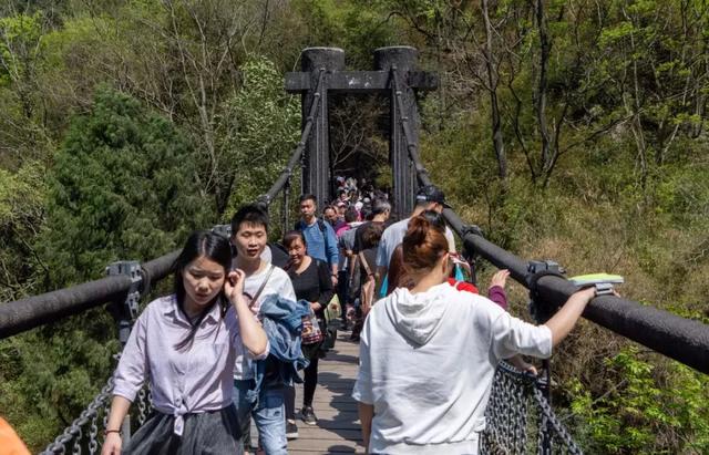 剑门关旅游攻略，剑门关附近景点旅游攻略一日游（去四川的北边乘凉、耍水、享美食）