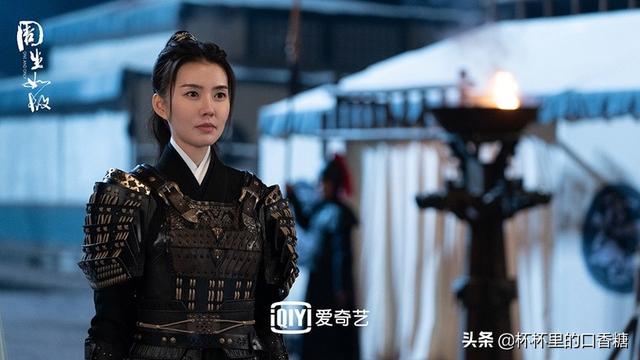 一生一世任嘉伦白鹿合照红底，任嘉伦帅气白鹿靓丽