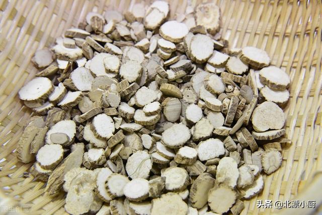 常用的22种香料，30种家用香料的特性和用途