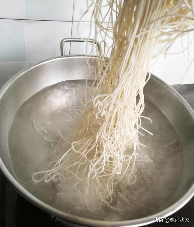 最好吃的秘制凉面做法，凉皮、凉面的秘制配方分享