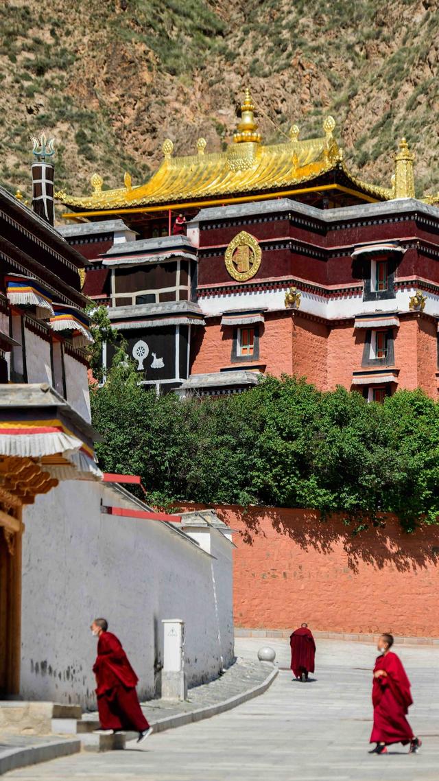 藏区十大佛寺，神奇西北100景拉卜楞寺