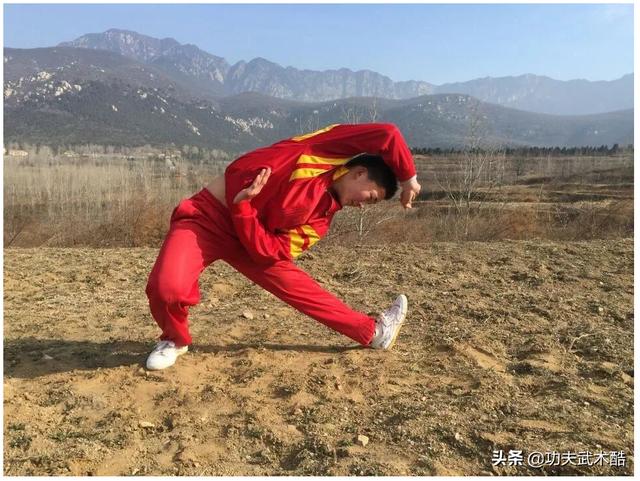 少林武术基本功，少林武术基本功大全（想当少林功夫一代宗师要几步）