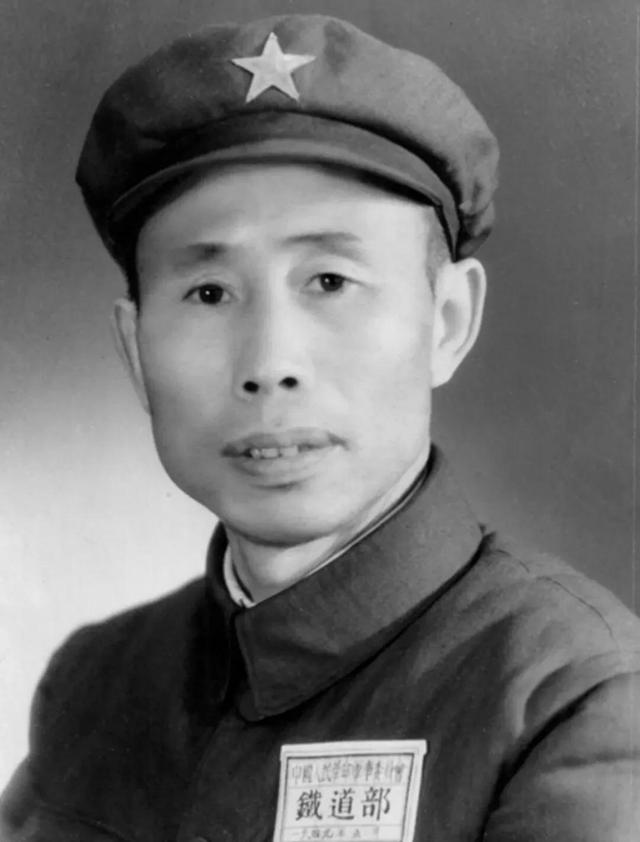 120师为啥是3个师里面人数最少的，八路军的三个师