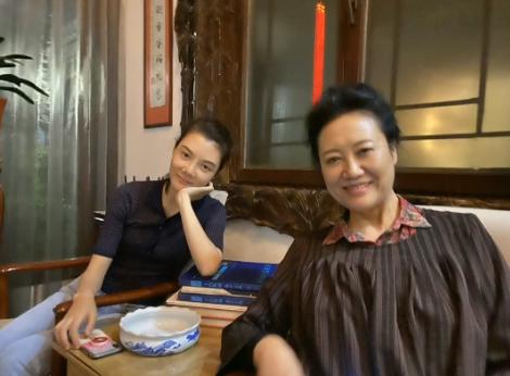 母女俩先后离异，车晓王丽云是亲母女吗