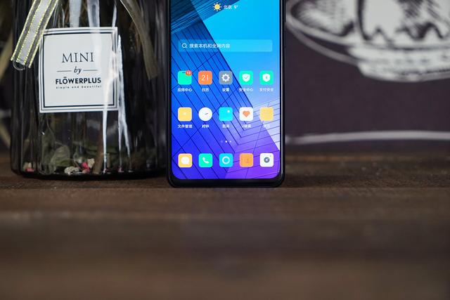 联想z5s好还是联想z5好，细数联想Z5s之于Z5的升级变革