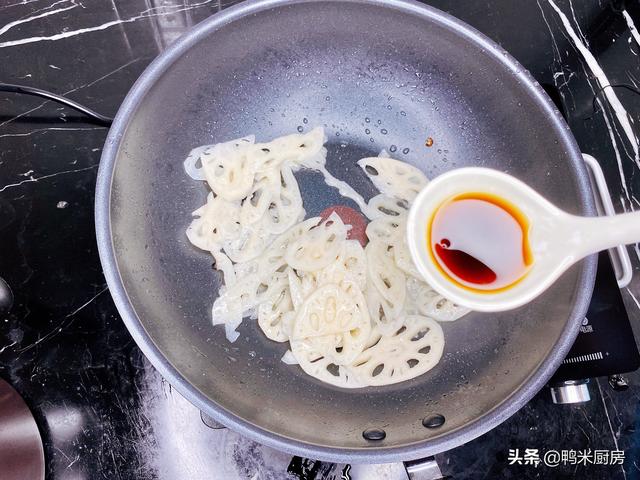 莲藕怎么炒才好吃，莲藕怎么炒来吃最好吃