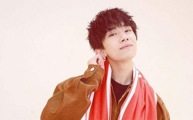 烫发分哪几种热烫冷烫，烫发~\