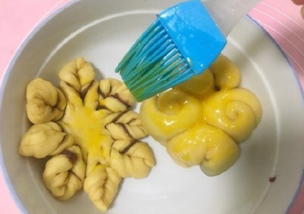 最简单的蒸面包的做法窍门，火爆朋友圈的蒸面包