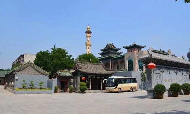 郑州周边免费景点，郑州最近免费旅游景点大全（不出郑州的8个赏花遛娃地）