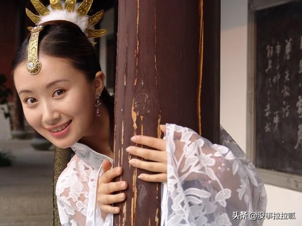 曾经她主演的两部电视剧不太看好，演的电视剧不是最后死了就是不能和心爱的人在一起
