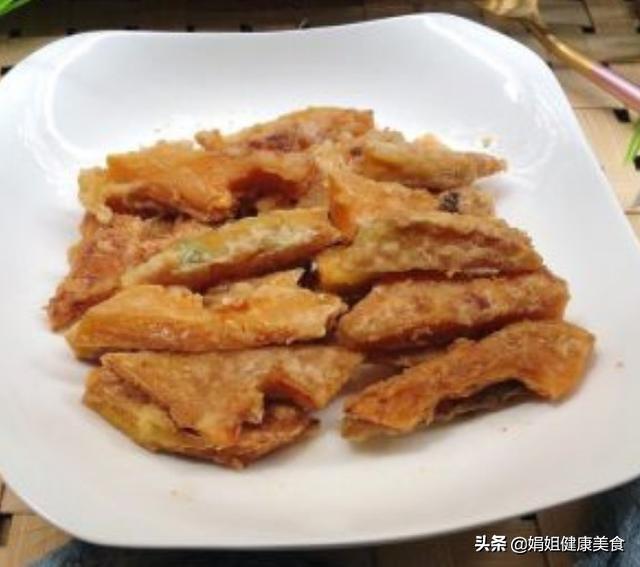 炸南瓜条的做法，炸南瓜条怎么做才又香又脆（这样做在饭店都买不到）