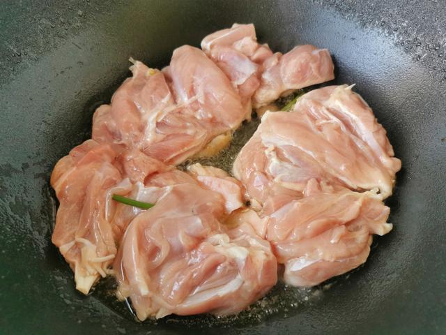 鸡腿的做法大全家常，9种家常美味鸡腿做法一学就会了（教你家常炒着吃做法）