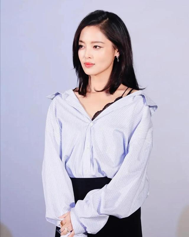 黑龙江鹤岗美女辛芷蕾，辛芷蕾dj（辛芷蕾写真）
