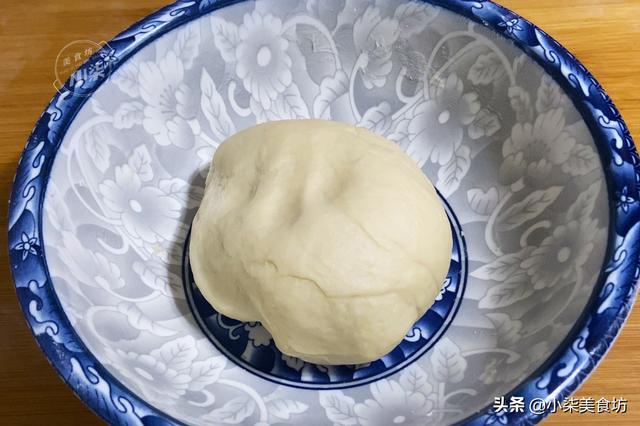 家庭自制简易绿豆饼，在家自制绿豆小饼