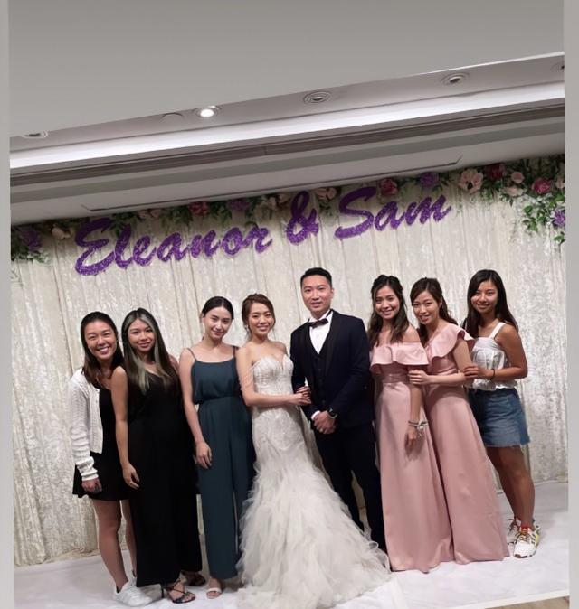 何超蓮參加好友婚禮，「白富美」們的聚會，賭王千金生來就是贏家 娛樂八卦吃瓜 第2张