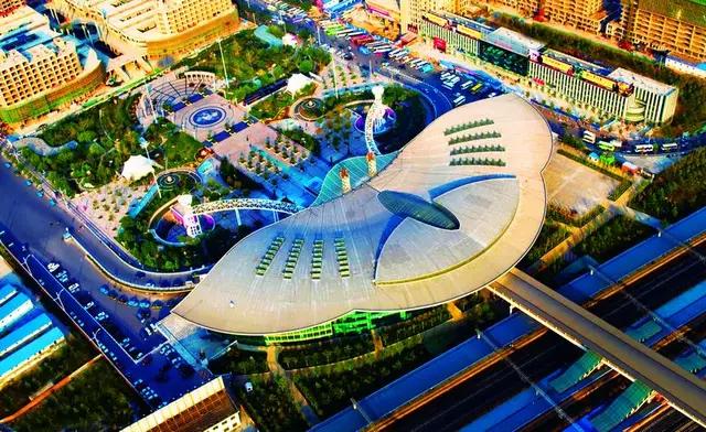 厦门标志性建筑，山东各个城市的标志性建筑