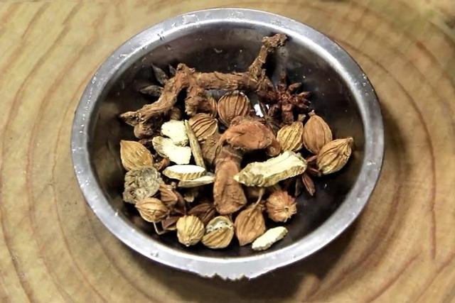 正宗香葱油的做法大全，10款自制复合油配方做法