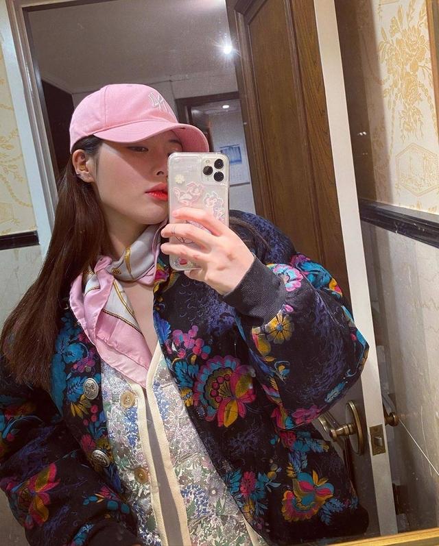甜酷女孩最愛蜜桃粉？泫雅、吳宣儀親身示範，看一眼就心動到不行 娛樂八卦吃瓜 第5张