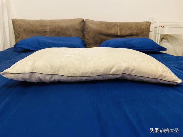 枕头选哪个牌子好，各类枕头乱斗横评