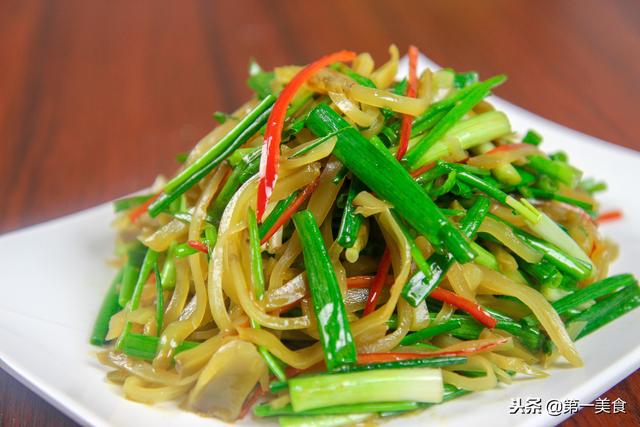 榨菜怎么炒好吃，榨菜如何炒当作小菜吃（想不到这样炒榨菜吃如此美味）