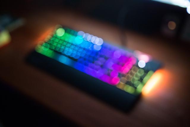 rog机械键盘白色，ROG龙神3代白色版水冷加入618大促