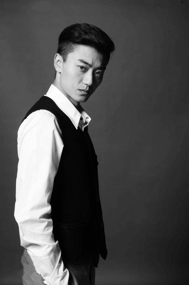 黄景瑜出演的相关电影电视剧大全，黄景瑜新剧开机