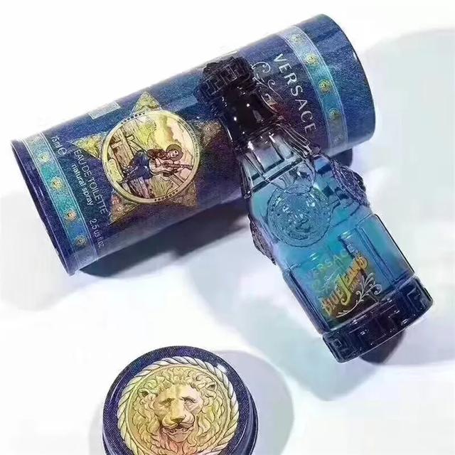 范思哲蓝牛仔香水，范思哲香水女款哪个好（范思哲香水怎么辨别真假）