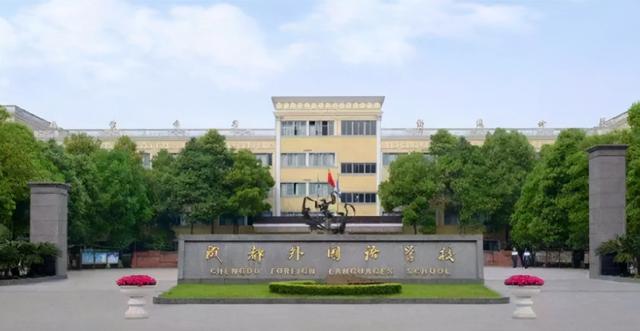 哈佛女孩刘亦婷，那个曾被奉为教育典范的刘亦婷（哈佛女孩刘亦婷如今情况）