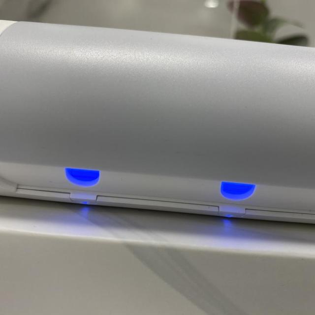 新款牙刷消毒器，牙刷的消毒柜