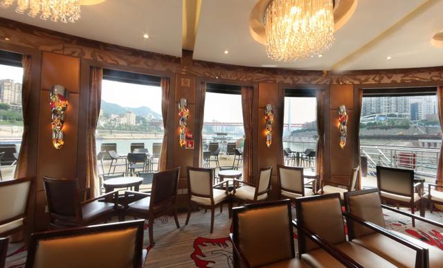 长江三峡豪华游轮黄金系列时间表，花费近2万元乘坐长江游轮