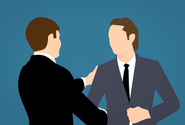 董事长和总经理的区别，董事长ceo总裁总经理谁最大（董事长和总经理的最大区别）