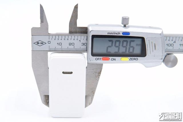 罗永浩谈锤子新机，罗永浩确认锤子新机与其没有关系